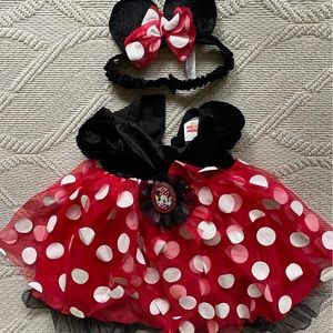 Baby Minnie Mouse costume with headband